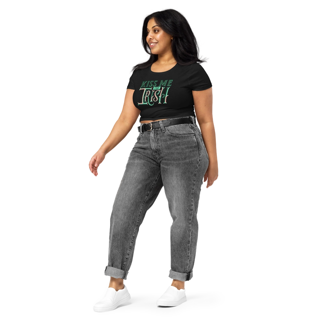 Irish Kiss Women’s Crop Tee